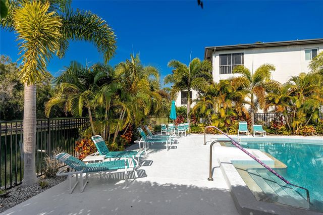 2737 ENTERPRISE ROAD E 112, Clearwater, FL 33759