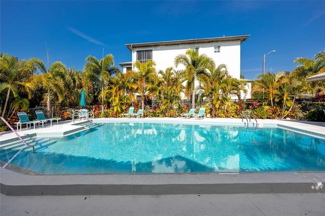 2737 ENTERPRISE ROAD E 112, Clearwater, FL 33759