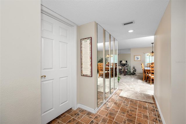 2737 ENTERPRISE ROAD E 112, Clearwater, FL 33759