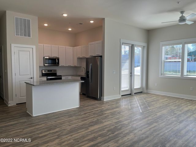 911 S 2nd Street 107, Wilmington, NC 28401