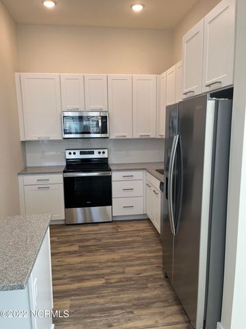 911 S 2nd Street 107, Wilmington, NC 28401