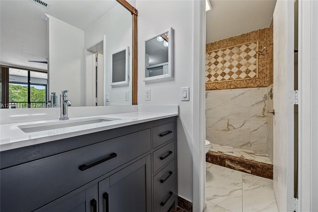 2683 N Carambola Circle N 1767, Coconut Creek, FL 33066