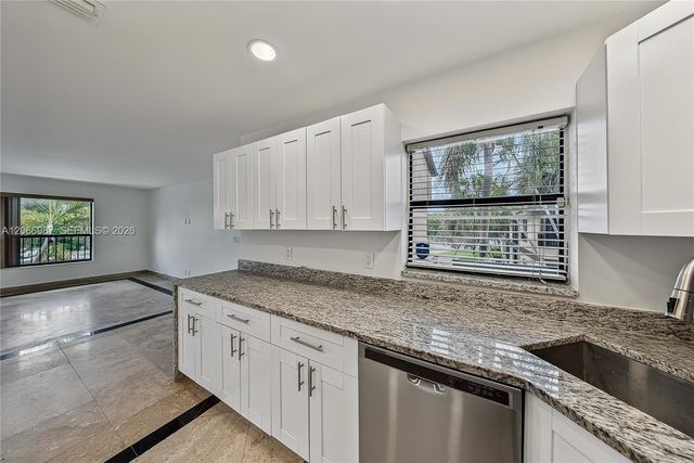 2683 N Carambola Circle N 1767, Coconut Creek, FL 33066