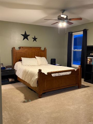 1967 Abbey Court, Huntington, IN 46750