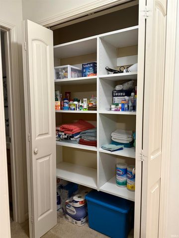 1967 Abbey Court, Huntington, IN 46750