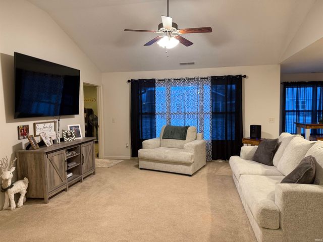 1967 Abbey Court, Huntington, IN 46750