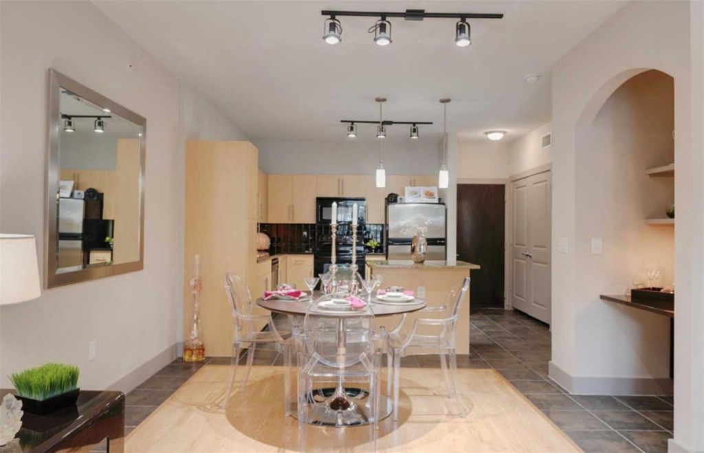3660 Richmond Avenue 141-P6, Houston, TX 77046