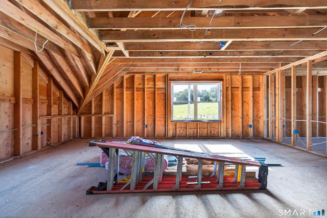 85 Freeman Road, Middletown, CT 06457