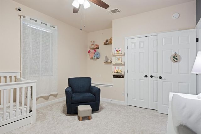 208 Dawn DR, Liberty Hill, TX 78642