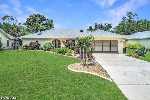 19217 Abhenry CIR, Port Charlotte, FL 33948