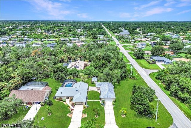 19217 Abhenry CIR, Port Charlotte, FL 33948