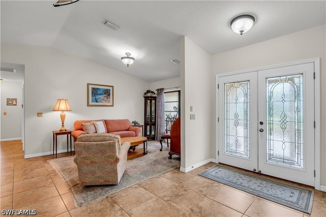 19217 Abhenry CIR, Port Charlotte, FL 33948