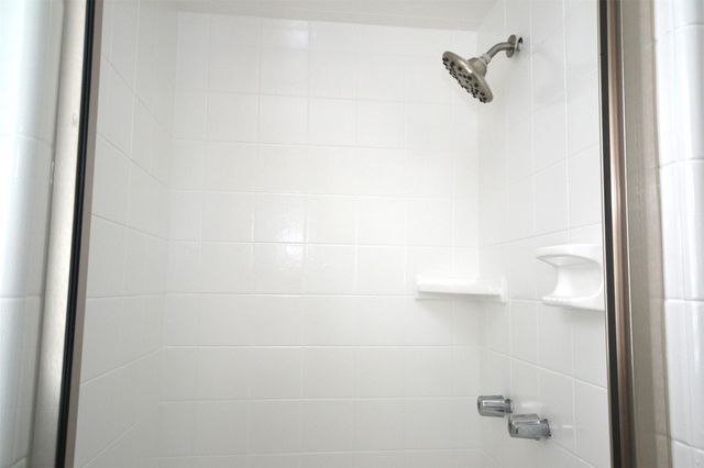 7130 Leader Street, Houston, TX 77074