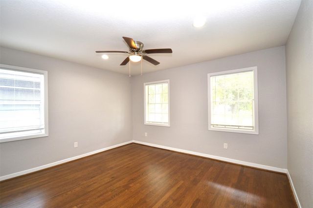 7130 Leader Street, Houston, TX 77074