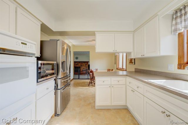 53625 Shelby Road, Utica, MI 48316