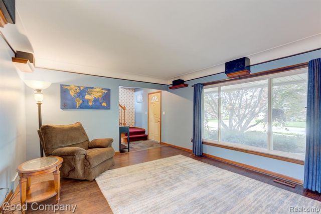 53625 Shelby Road, Utica, MI 48316
