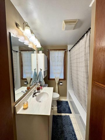 4012 Taft ROAD, Kenosha, WI 53142