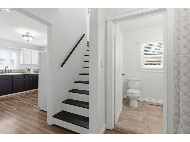 7930 Se OVERLAND St, Milwaukie, OR 97222