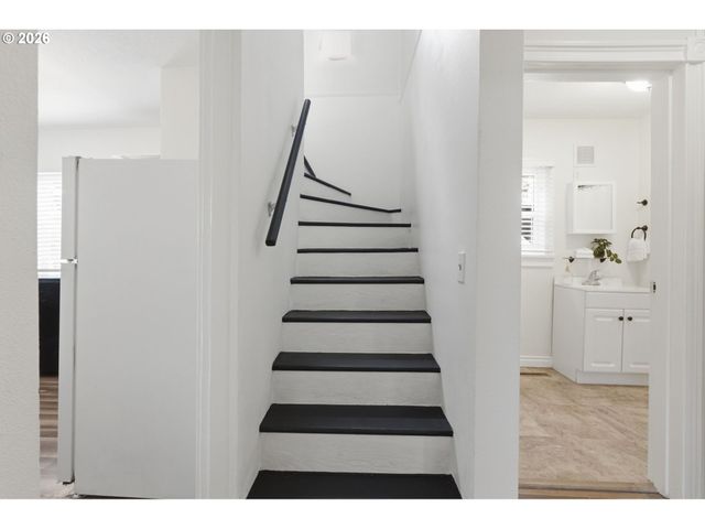 7930 Se OVERLAND St, Milwaukie, OR 97222