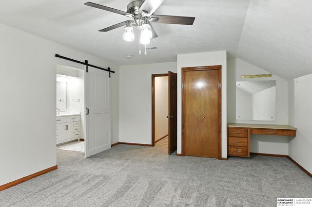 16557 Elm Street, Omaha, NE 68130