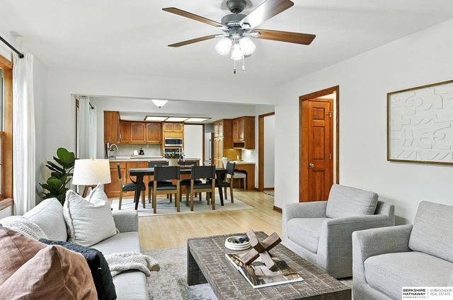 16557 Elm Street, Omaha, NE 68130
