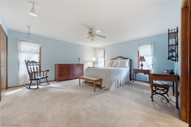 19407 Co Moor Boulevard, Strongsville, OH 44149