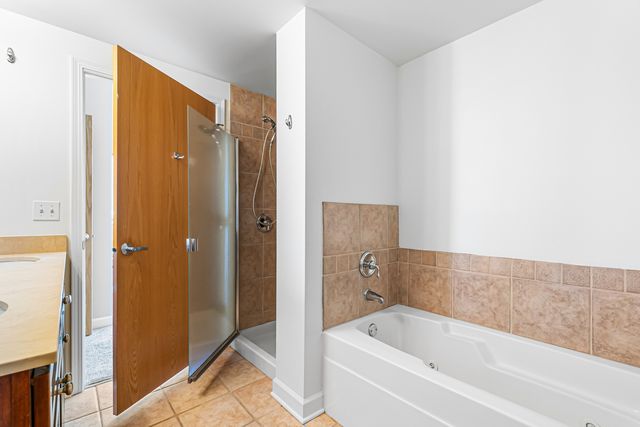 5 E 14th Place 1304, Chicago, IL 60605