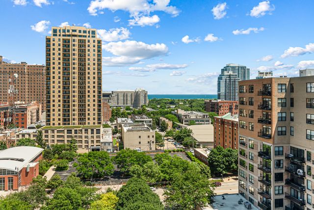 5 E 14th Place 1304, Chicago, IL 60605