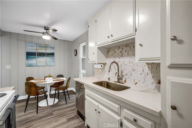 1000 W MacArthur 46, Santa Ana, CA 92707