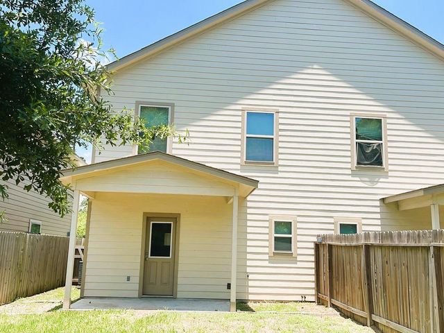 8138 Gallahad Street A, Houston, TX 77078