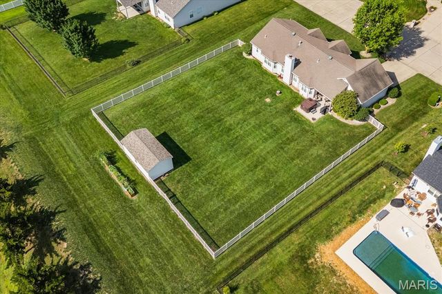 4916 Granite Drive, Smithton, IL 62285