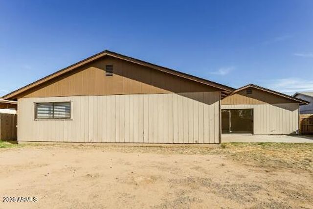 7724 W PIERSON Street, Phoenix, AZ 85033