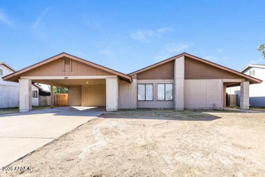 7724 W PIERSON Street, Phoenix, AZ 85033