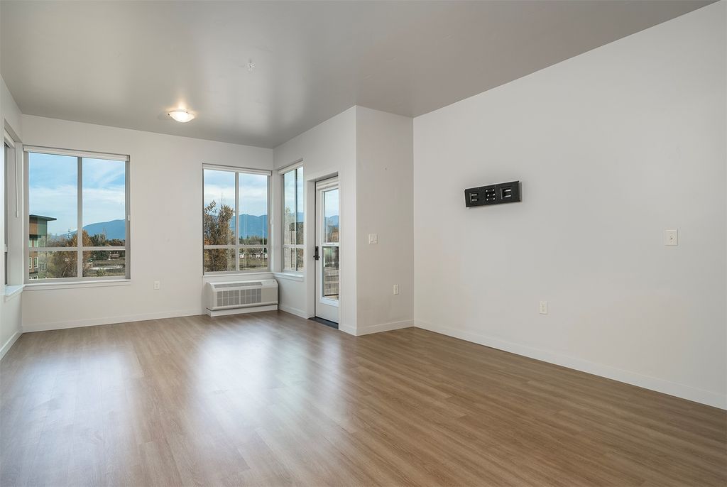 100 Woodlands Way P404, Kalispell, MT 59901 photo 5