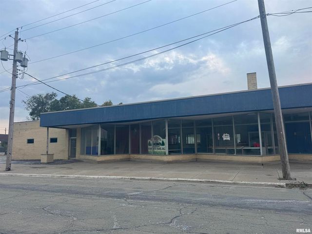 400 9TH Street, Rock Island, IL 61201