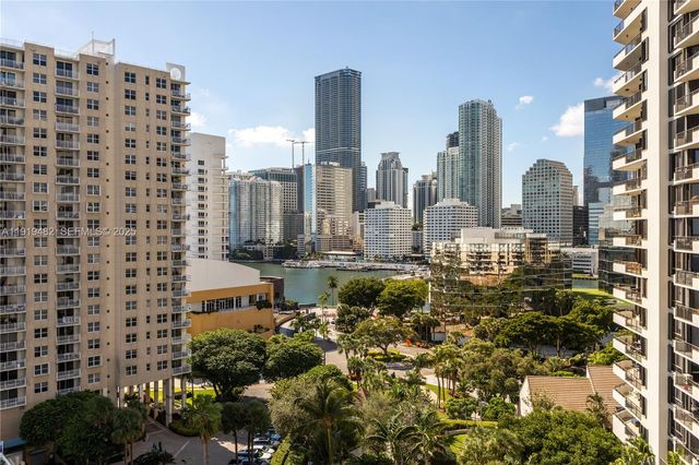 520 Brickell Key Dr A1207, Miami, FL 33131