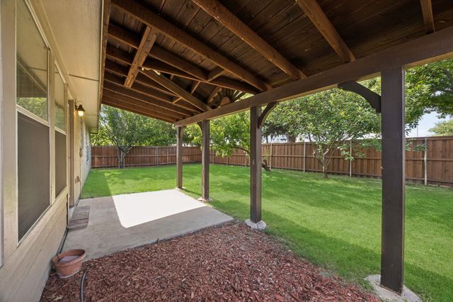 1552 Sleepy Hollow Drive, Allen, TX 75002