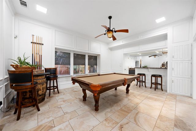 5835 Mapleshade Lane, Dallas, TX 75252