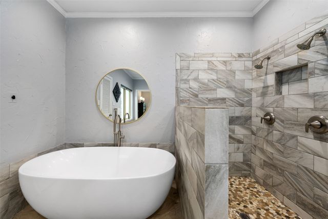 5835 Mapleshade Lane, Dallas, TX 75252