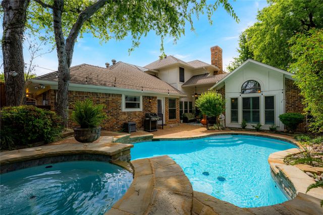 5835 Mapleshade Lane, Dallas, TX 75252