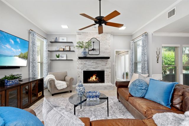 5835 Mapleshade Lane, Dallas, TX 75252