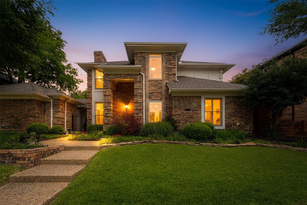 5835 Mapleshade Lane, Dallas, TX 75252
