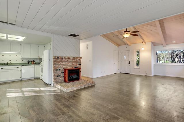 17926 Lasso Loop, Penn Valley, CA 95946