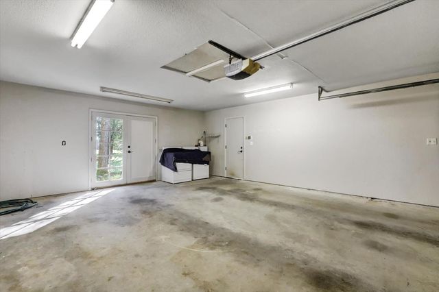 17926 Lasso Loop, Penn Valley, CA 95946