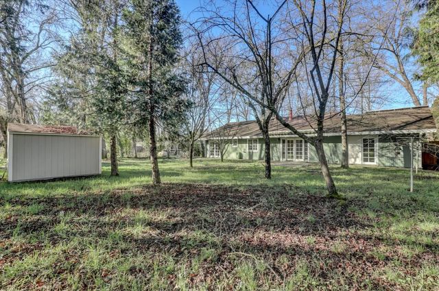 17926 Lasso Loop, Penn Valley, CA 95946