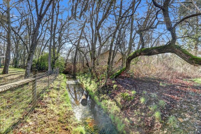 17926 Lasso Loop, Penn Valley, CA 95946