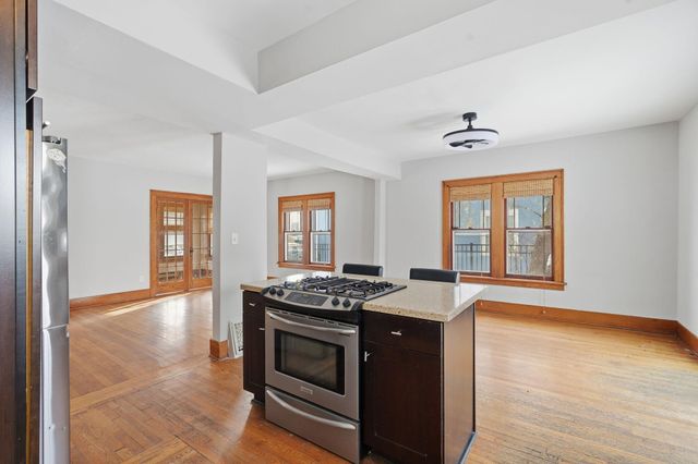 2620 Aldrich Avenue S, Minneapolis, MN 55408