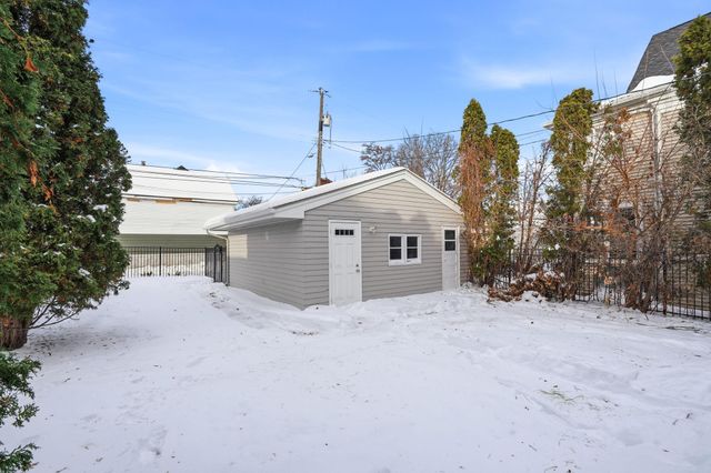 2620 Aldrich Avenue S, Minneapolis, MN 55408