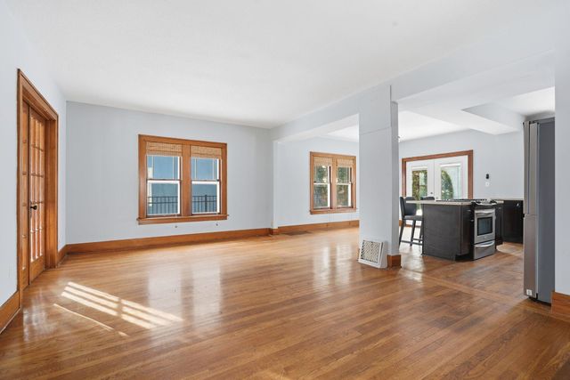 2620 Aldrich Avenue S, Minneapolis, MN 55408