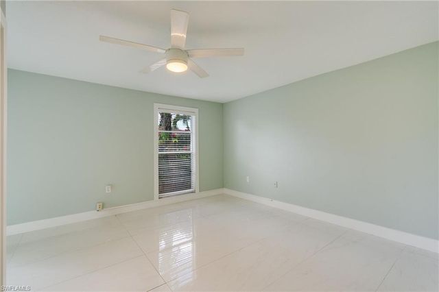 4100 Lakewood BLVD F30, Naples, FL 34112